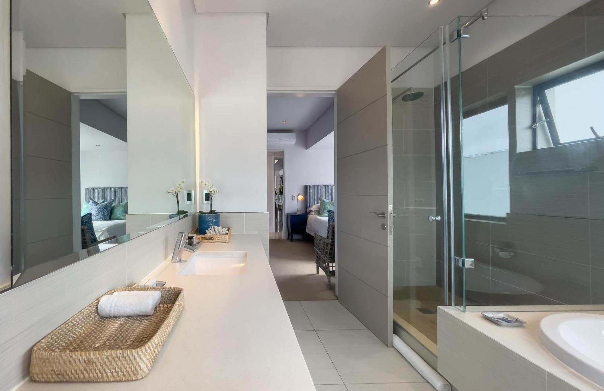 Le Paradis Penthouse Hermanus Bagian luar foto