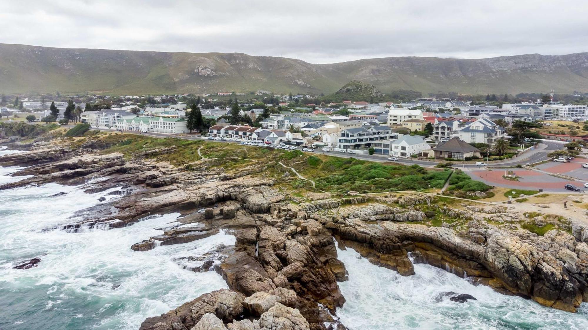 Le Paradis Penthouse Hermanus Bagian luar foto