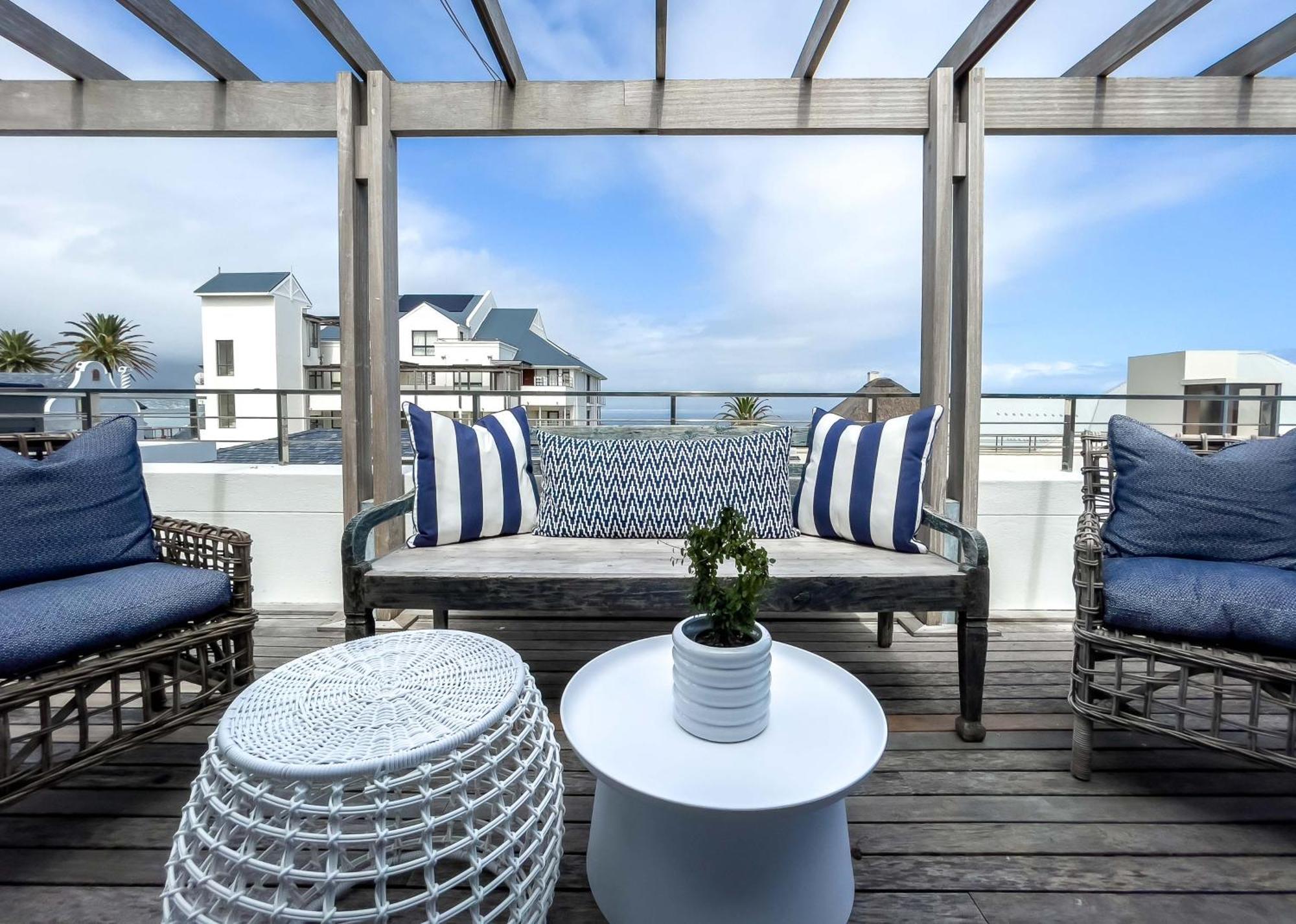 Le Paradis Penthouse Hermanus Bagian luar foto